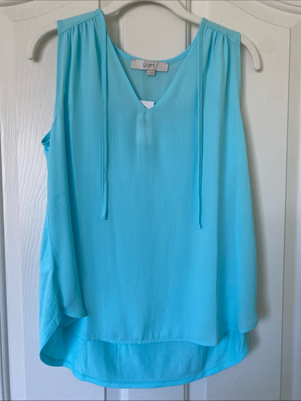 LOFT Light Aqua V-Neck Sleeveless Camisole with Neck Ties